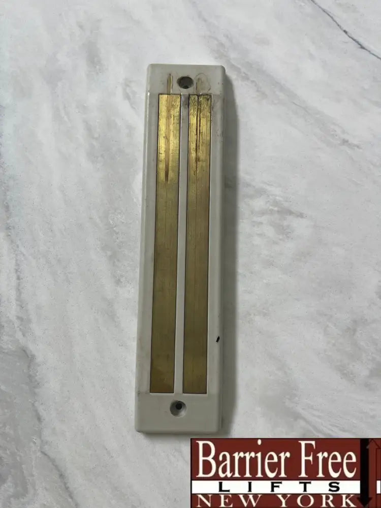 Brooks Stairlift Charge Strip